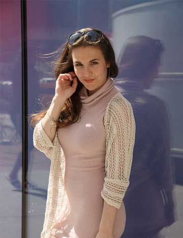 Hi-Fi Class Madhapur Escorts